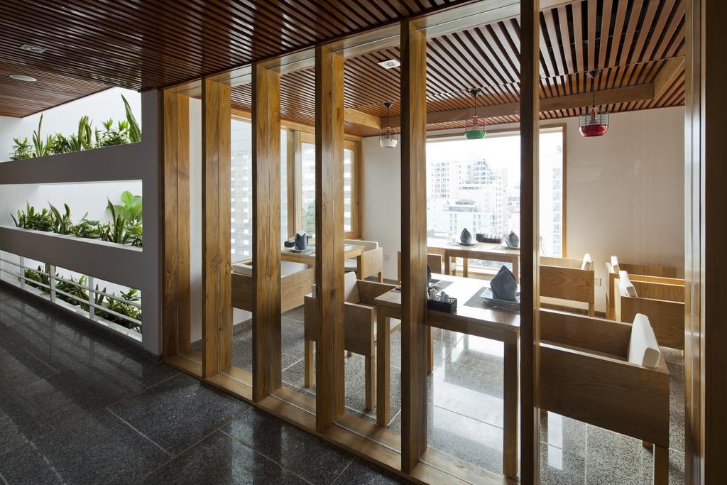 Golden Holiday Hotel Nha Trang Bagian luar foto