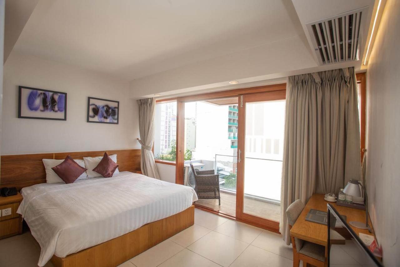 Golden Holiday Hotel Nha Trang Bagian luar foto