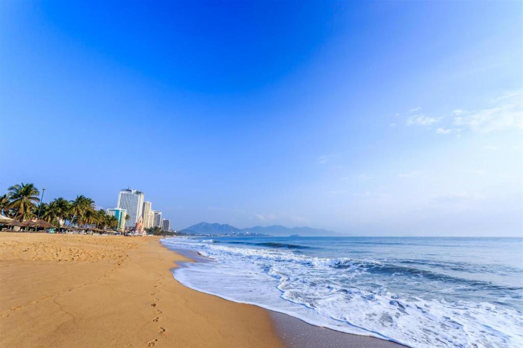 Golden Holiday Hotel Nha Trang Bagian luar foto