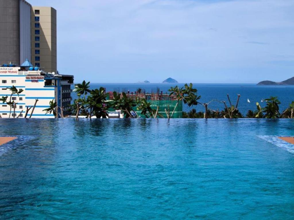 Golden Holiday Hotel Nha Trang Bagian luar foto