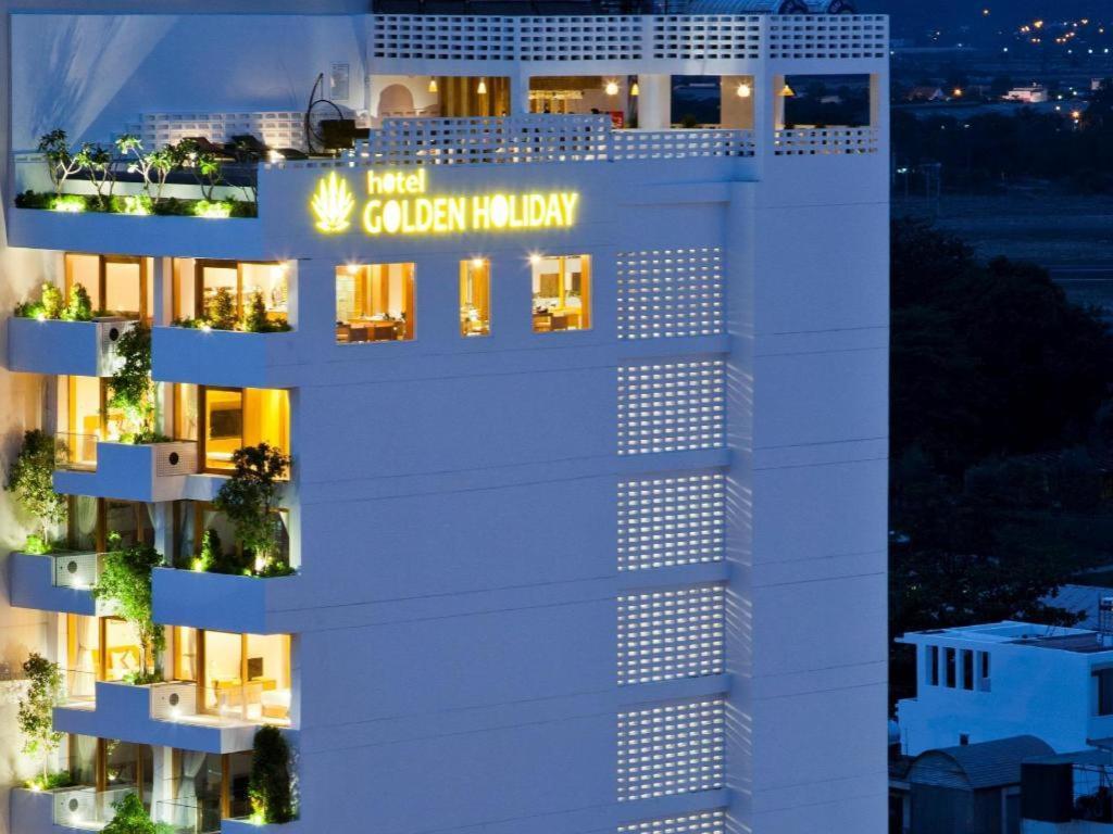 Golden Holiday Hotel Nha Trang Bagian luar foto