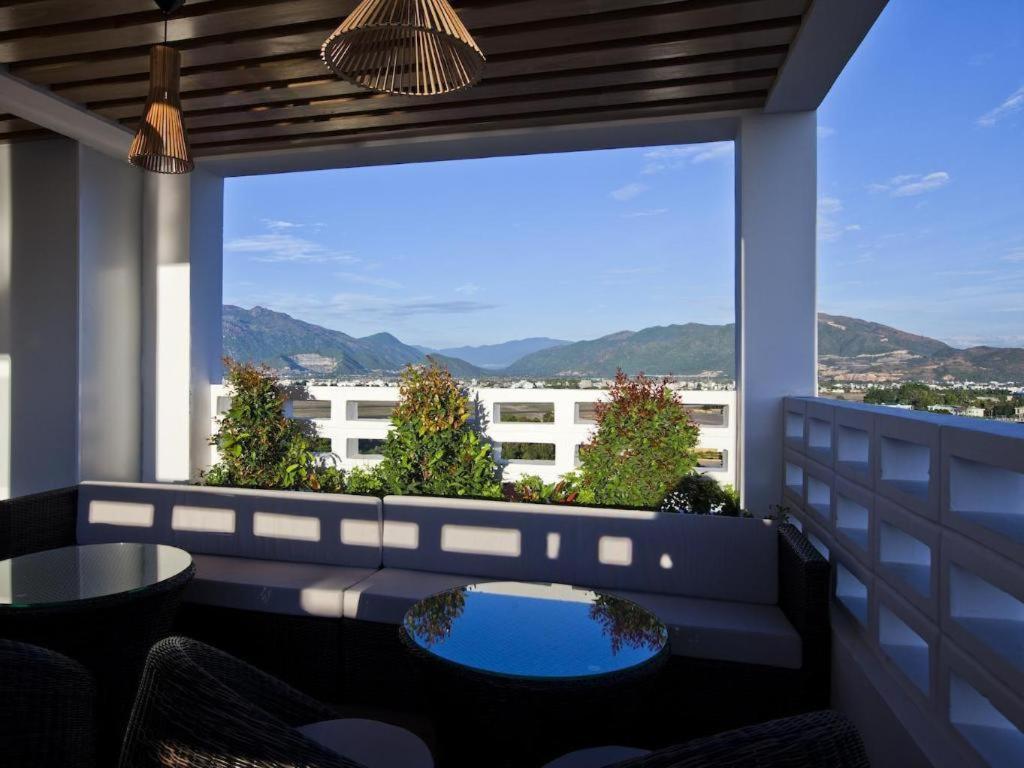 Golden Holiday Hotel Nha Trang Bagian luar foto